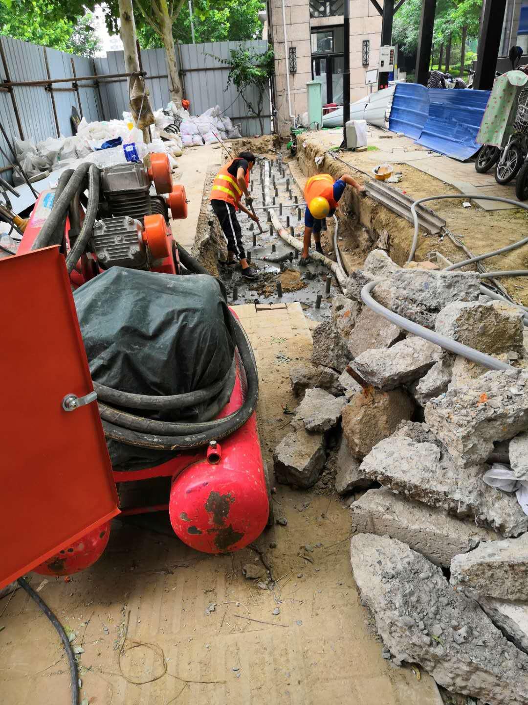 西昌地基加固解决房子的地基下沉问题
