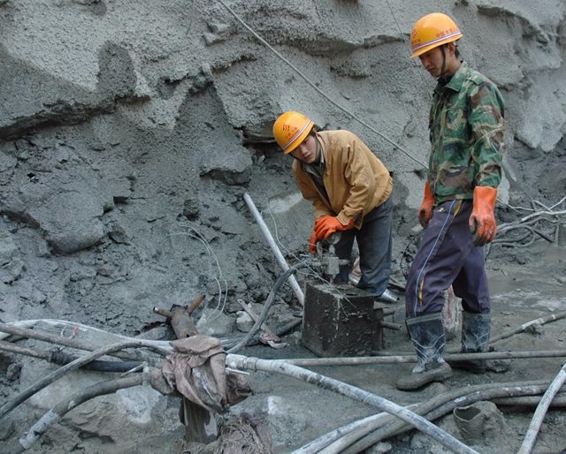 西昌加固公司分享细数压密注浆的形成原理和主要构成要素